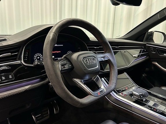 Audi RS Q8 13 of 21