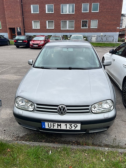Volkswagen Golf IV 3 of 5