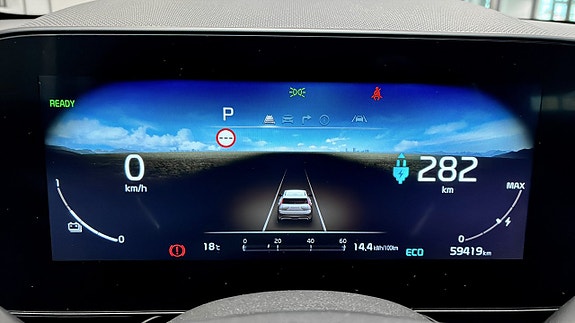 Kia e-Niro 21 of 26