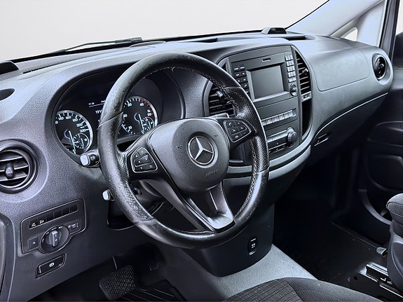 Mercedes-Benz Vito 114 8 of 14