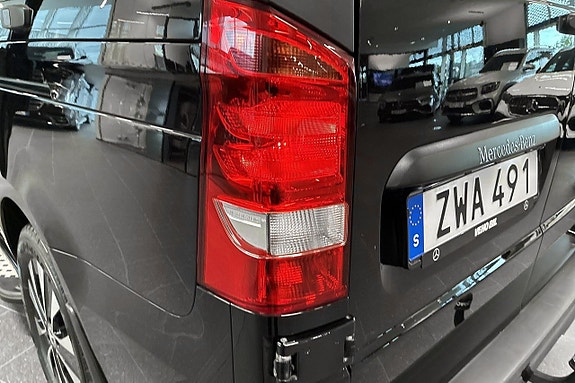 Mercedes-Benz Vito 119 26 of 27