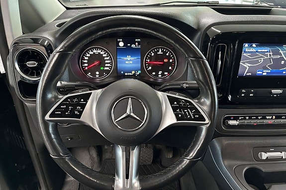 Mercedes-Benz Vito 119 13 of 27