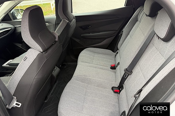 Renault Megane E-Tech 7 of 14