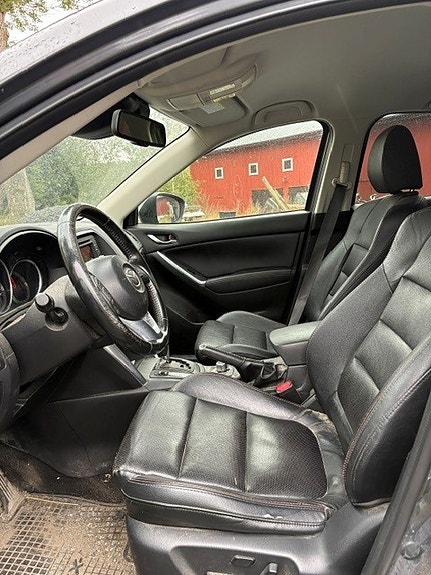 Mazda CX-5 3 of 4