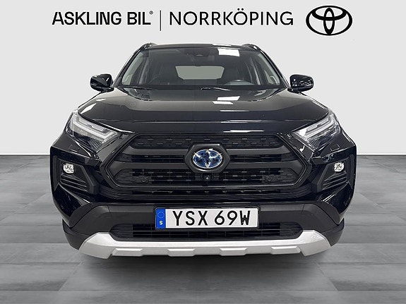 Toyota RAV4 6 of 11