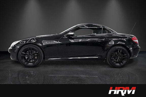 Mercedes-Benz SLK350 4 of 16