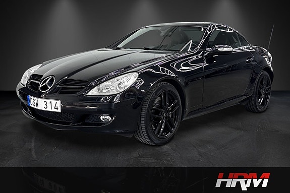 Mercedes-Benz SLK350 2 of 16
