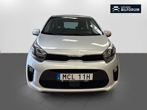 Kia Picanto 2 of 15