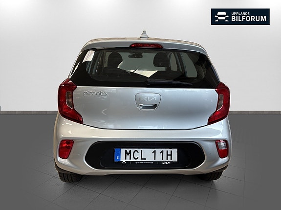 Kia Picanto 5 of 15