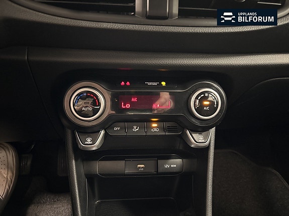Kia Picanto 13 of 15