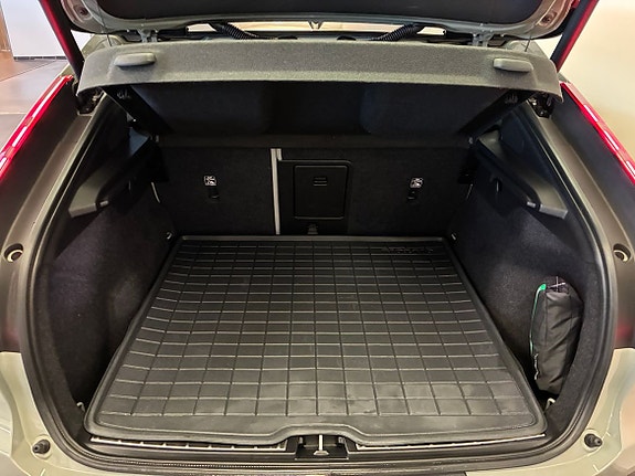 Volvo C40 9 of 25