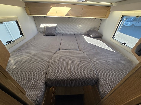 Adria Coral plus 670 DL 6 of 13