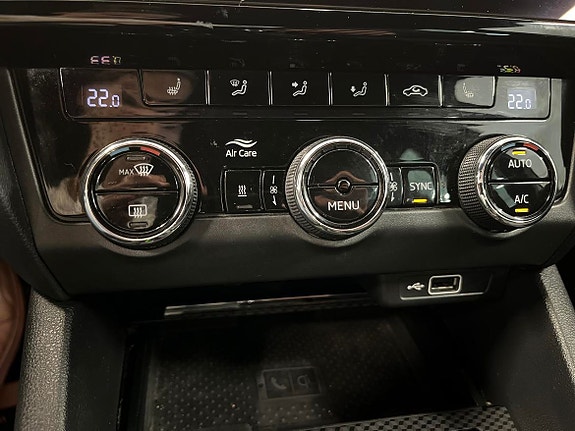 Skoda Octavia RS 19 of 22