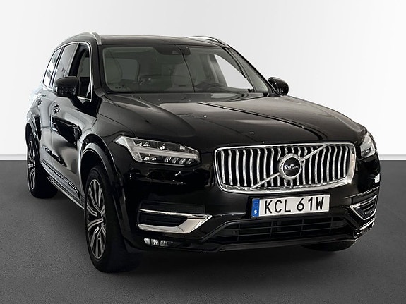 Volvo XC90 3 of 10