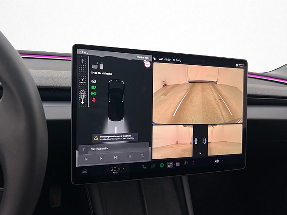 Tesla Model 3 15 of 30