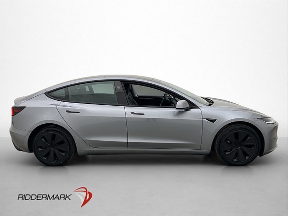 Tesla Model 3 5 of 30