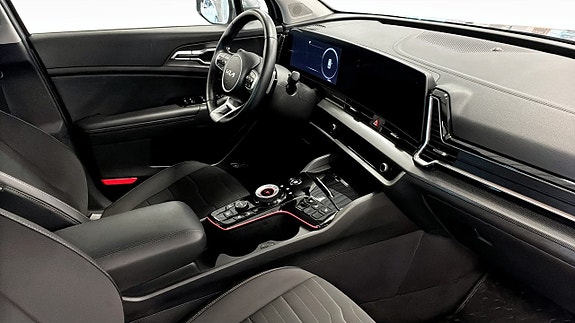 Kia Sportage 3 of 9
