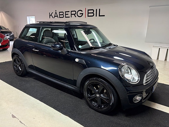 MINI Cooper 2 of 11