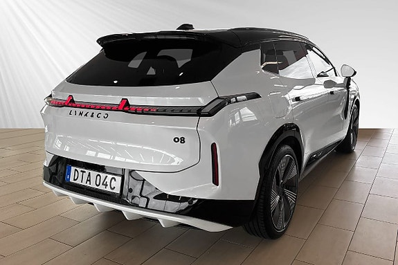 Lynk & Co 08 4 of 27