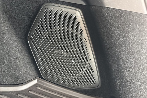 Lynk & Co 08 18 of 27