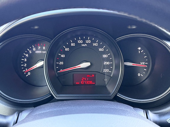 Kia Rio 17 of 25