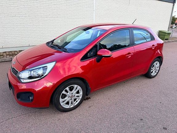Kia Rio 2 of 25