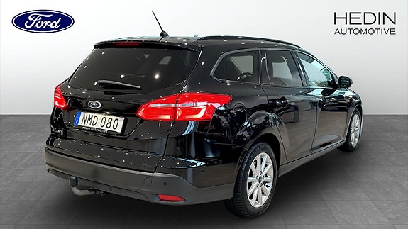 Ford Focus 2 of 9