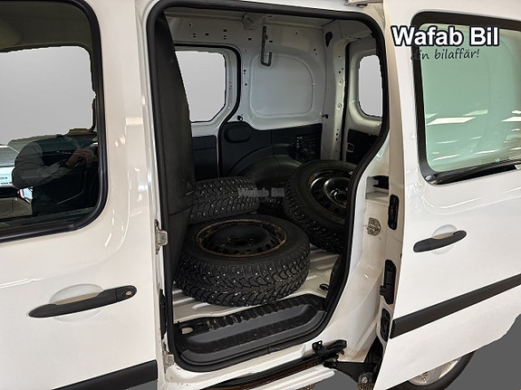 Renault Kangoo Express 9 of 15