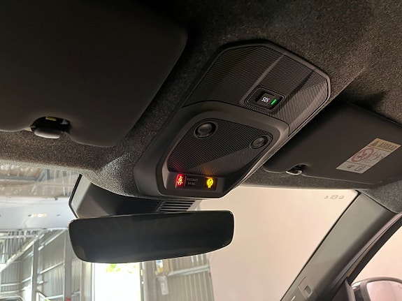 Renault 5 E-Tech 16 of 17