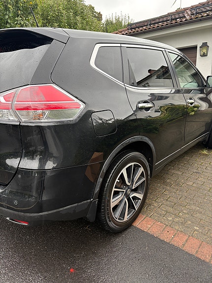 Nissan X-Trail 6 of 17