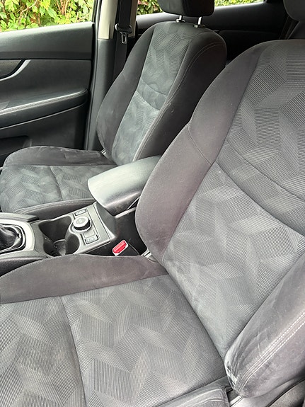 Nissan X-Trail 10 of 17