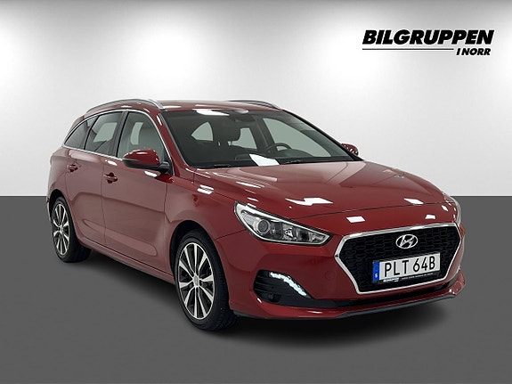 Hyundai i30 3 of 18