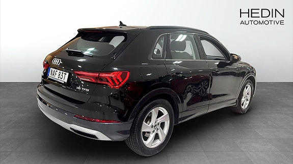 Audi Q3 5 of 11