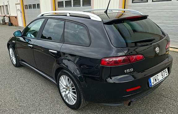 Alfa Romeo 159 8 of 14