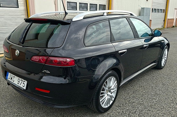 Alfa Romeo 159 6 of 14