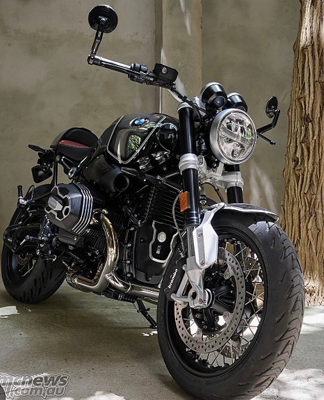 BMW R nineT 5 of 15