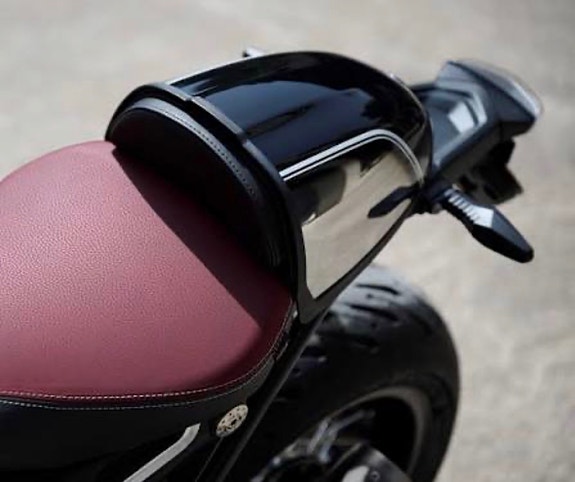 BMW R nineT 8 of 15