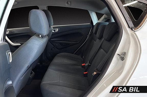 Ford Fiesta 9 of 10