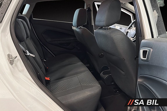 Ford Fiesta 8 of 10