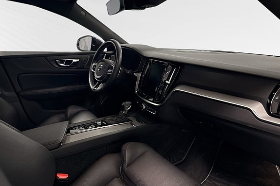 Volvo V60 6 of 12