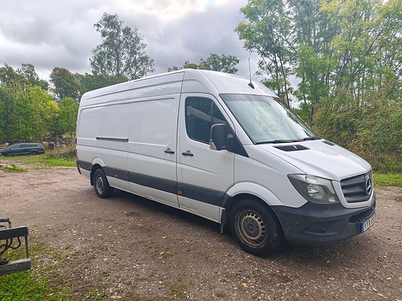 Mercedes-Benz Sprinter 316 2 of 9