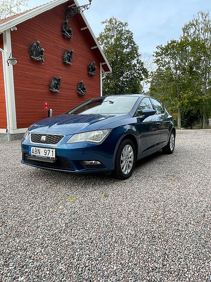 Seat Leon 3 of 5