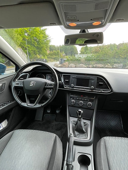 Seat Leon 5 of 5
