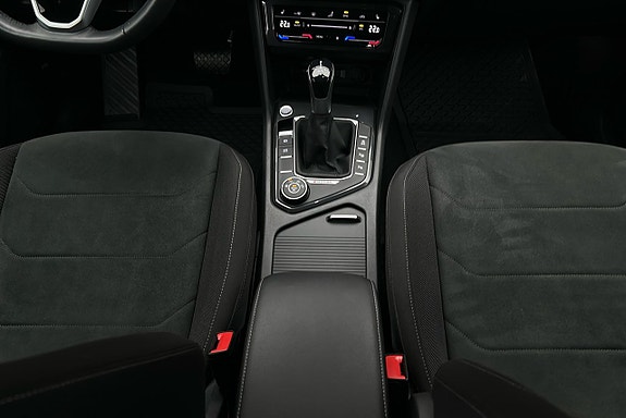 Volkswagen Tiguan 9 of 26