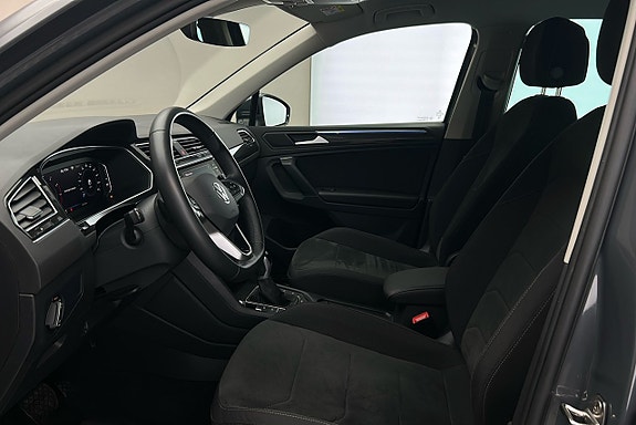 Volkswagen Tiguan 10 of 26