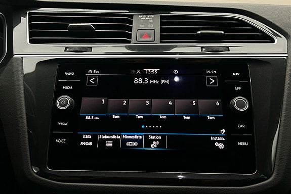 Volkswagen Tiguan 8 of 26