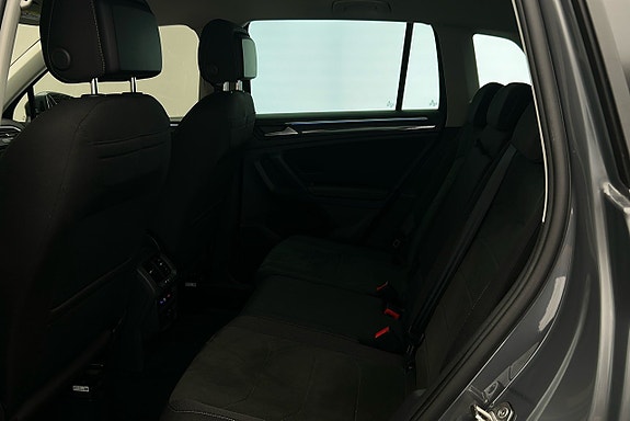 Volkswagen Tiguan 13 of 26