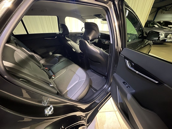 Kia Niro 7 of 24