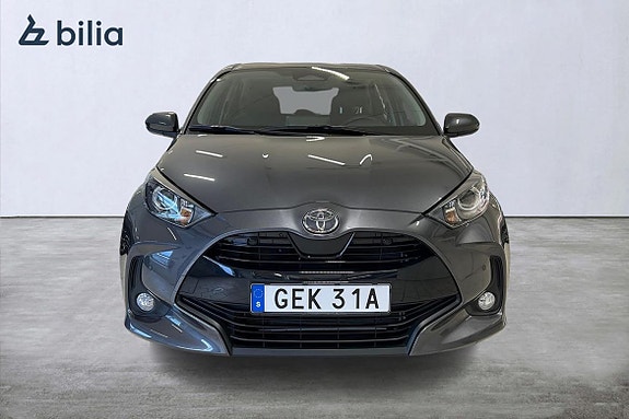 Toyota Yaris 6 of 21