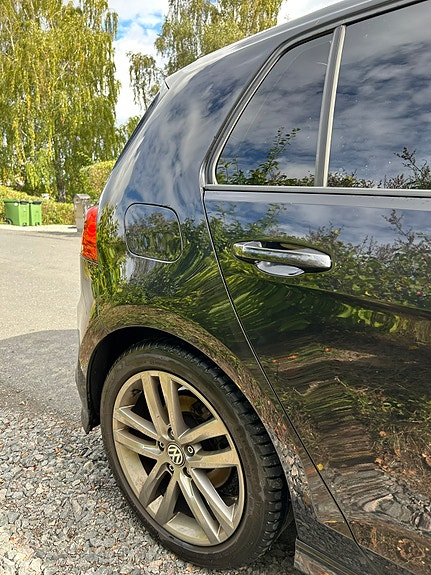 Volkswagen Golf VII 12 of 12